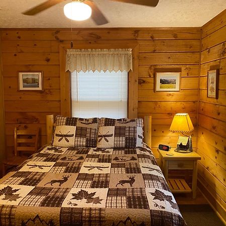 Misty Creek Log Cabins Maggie Valley Buitenkant foto
