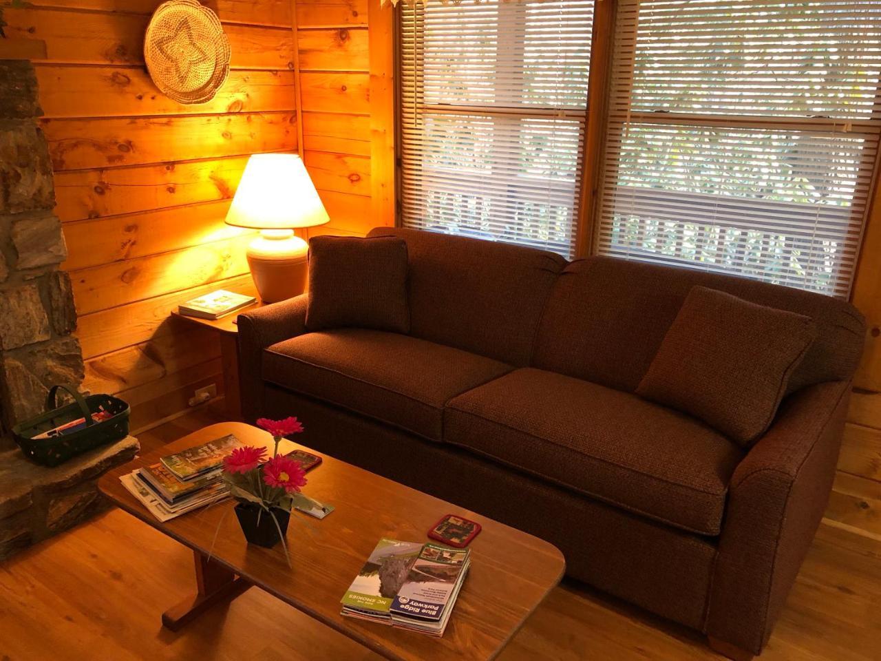 Misty Creek Log Cabins Maggie Valley Buitenkant foto