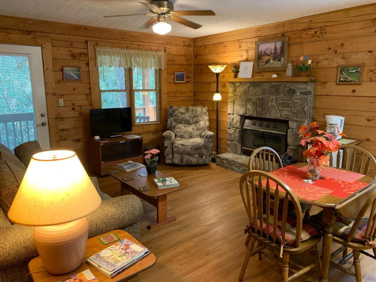 Misty Creek Log Cabins Maggie Valley Buitenkant foto