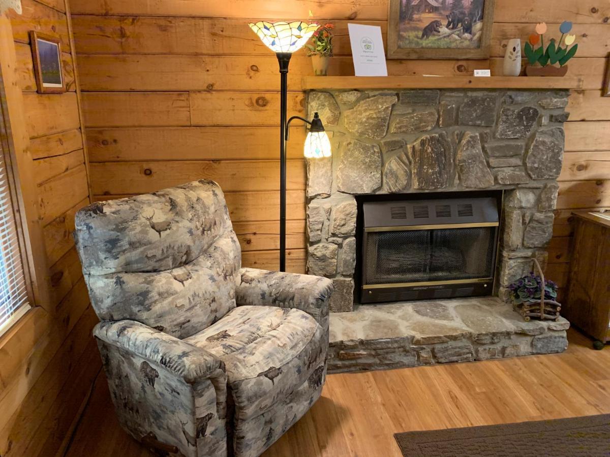 Misty Creek Log Cabins Maggie Valley Buitenkant foto