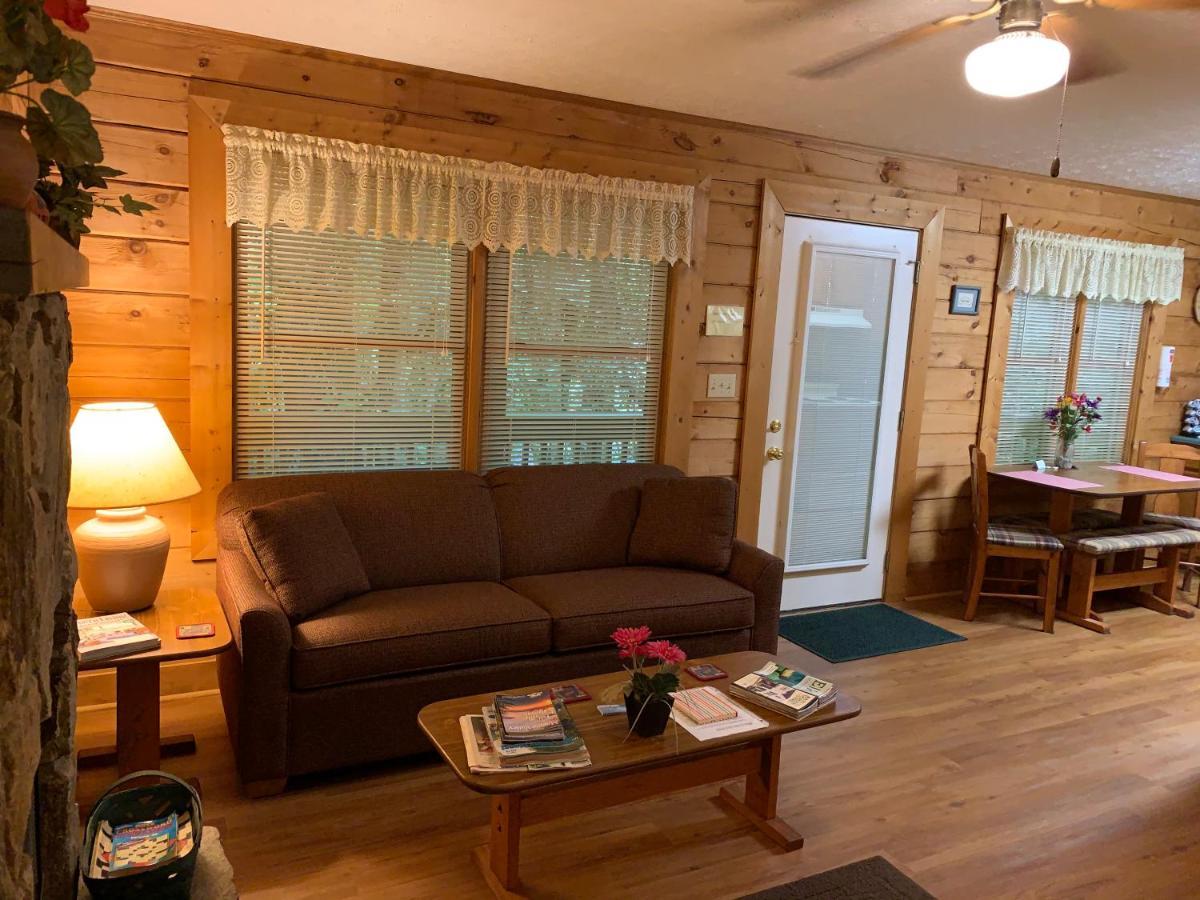 Misty Creek Log Cabins Maggie Valley Buitenkant foto