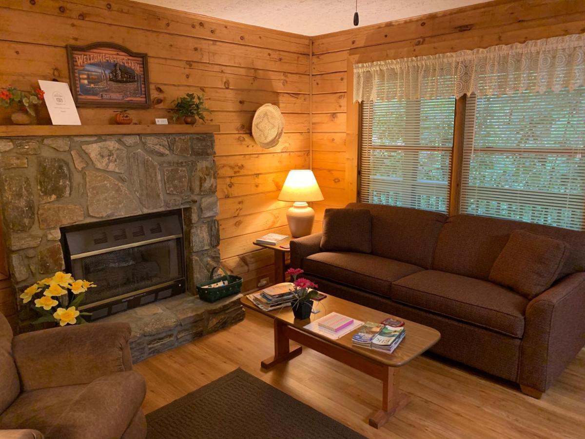 Misty Creek Log Cabins Maggie Valley Buitenkant foto